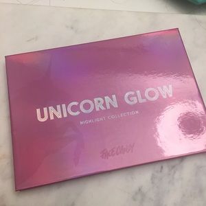 Face candy unicorn glow highlight palette